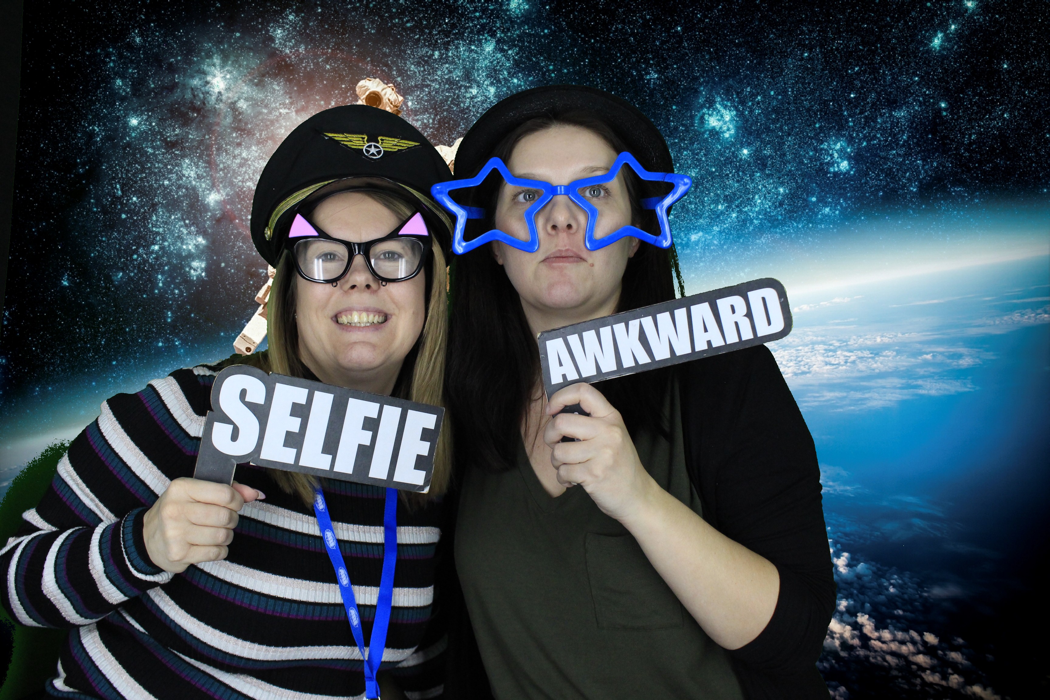 ARI Fleet UK | View more photos from the event at gallery.myphotoboothexperience.co.uk/u/MyPhotoBoothExperienceLtd/ARI-Fleet-UK